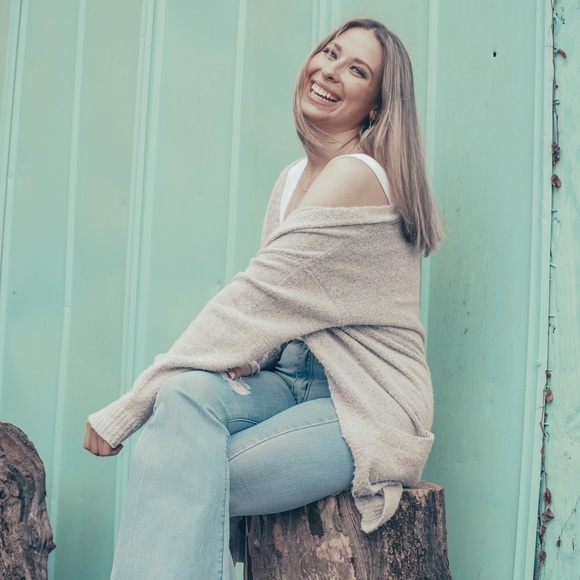 Meet your Posher, Mckinley - Picture 1 of 1